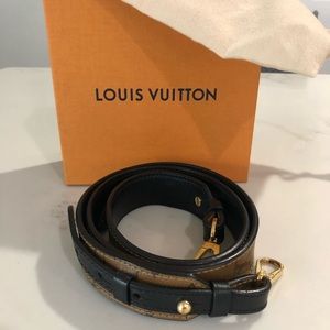 COPY - Louis Vuitton Reverse XL Bandouliere strap